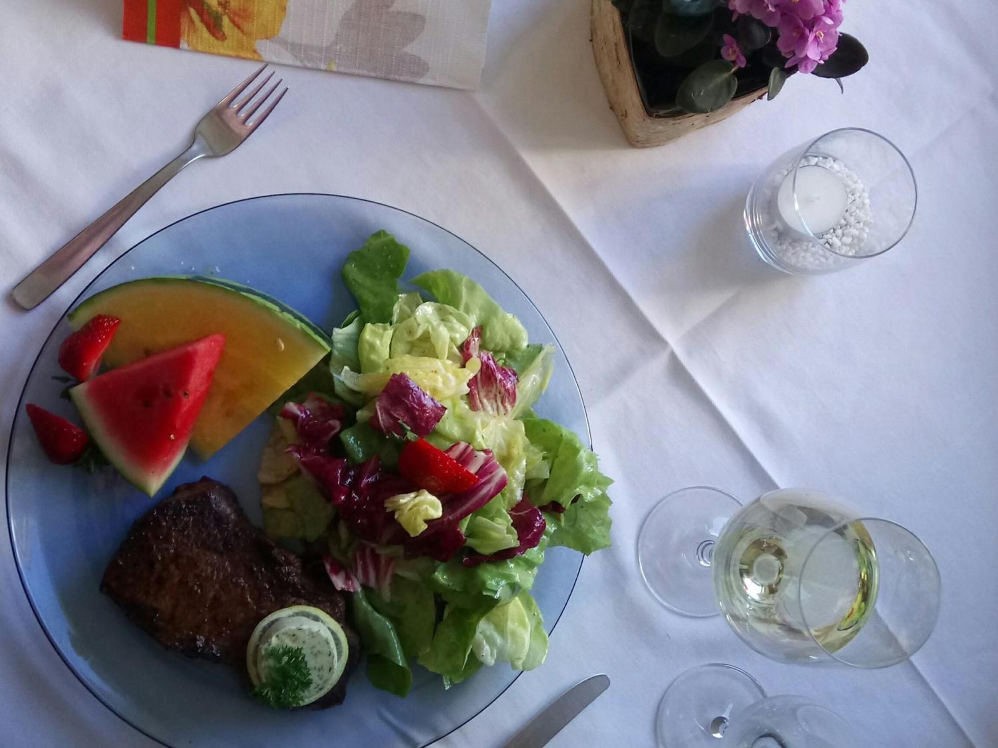 Gasthaus Zum Kreuz Grafenhausen Eksteriør billede